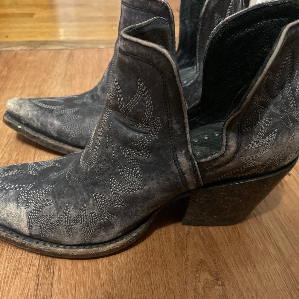 Ariat black booties